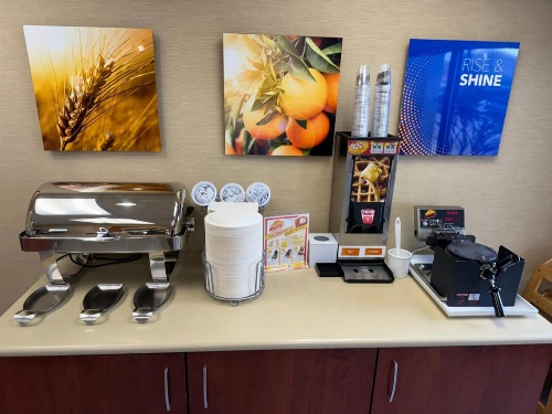 Comfort Inn image 11